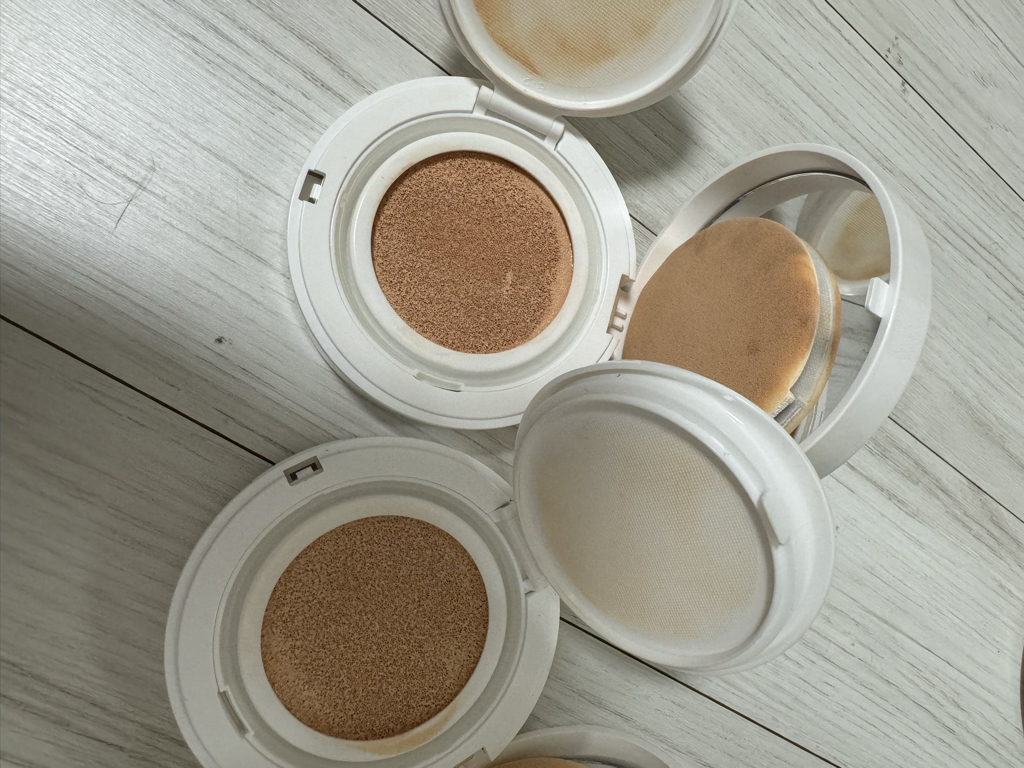 브리스킨 (briskin) 엑소 글로우 세컨스킨 쿠션 [SPF40/PA++] [2호 내추럴베이지] review image