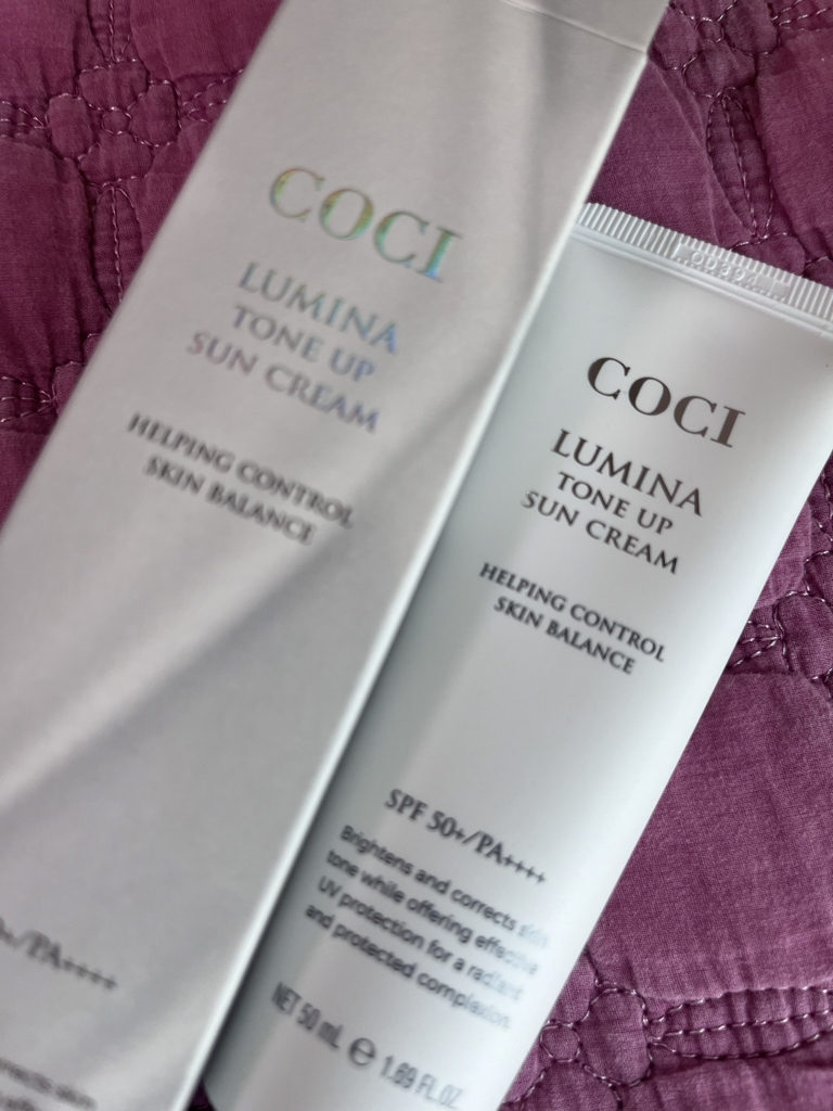 코씨 (COCI) 루미나 톤업 선크림 [SPF50+/PA++++] review image
