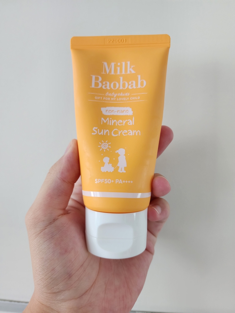 밀크바오밥 (MilkBaobab) 베이비앤키즈 논나노 미네랄 선크림 [SPF50+/PA++++] review image
