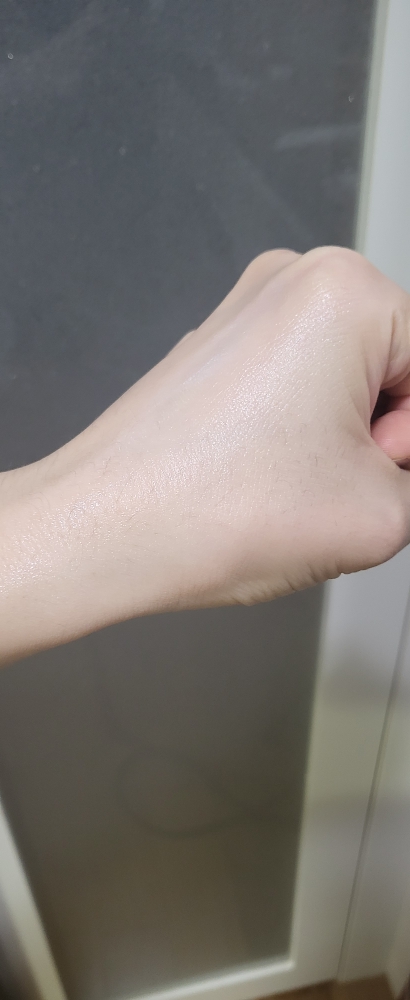 맥클린코스메틱 (MACKLINCOSMETIC) 펩타이드 볼륨 선크림 [SPF50+/PA++++] review image