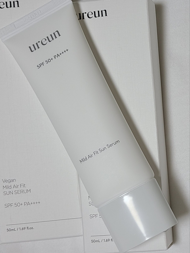 ureun 植物性温和空气动力学防晒精华液 [SPF50+/PA++++] common.review image