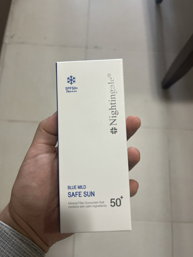 蓝色温和防晒霜 [SPF50+/PA++++] [安全]的真实用户使用照片