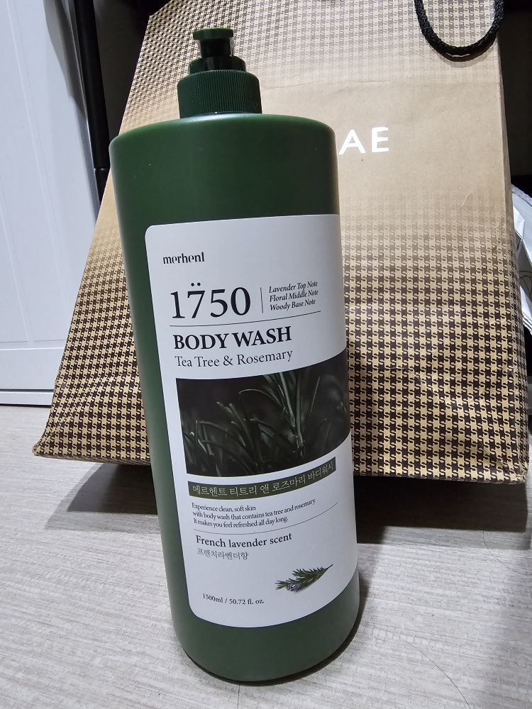 메르헨트 (merhent) 티트리&로즈마리 퍼퓸 바디워시 [프렌치라벤더] review image