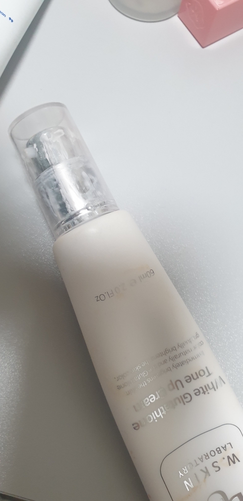 W.SKINLABORATORY 白色谷胱甘肽提亮霜 common.review image