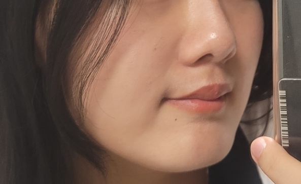 어퓨 (A'pieu) 과즙팡 틴트 [BE01 무심결에무화과] review image