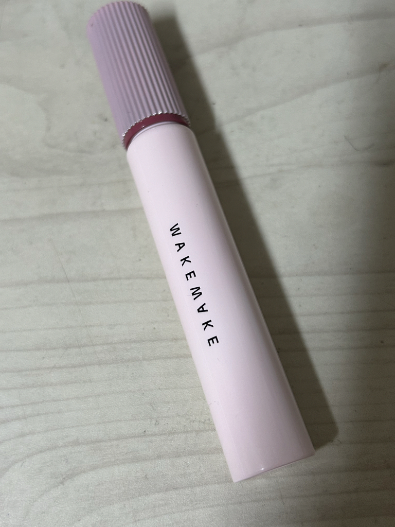 水润修颜染唇膏 [8号秋木莓]的真实用户使用照片