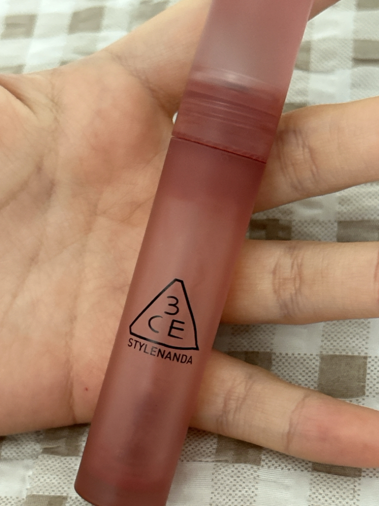 模糊水彩唇膏 [#亲爱的玛奇]的真实用户使用照片