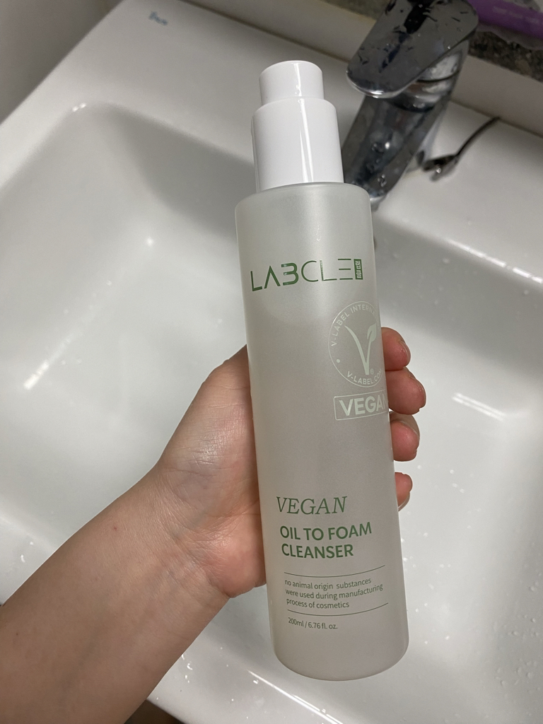 랩클 (LABCLE) 비건 오일 투 폼 클렌저 review image