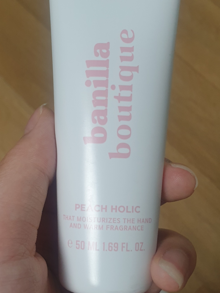바닐라부티크 (banillaboutique) 퍼퓸 핸드크림 [피치홀릭] review image