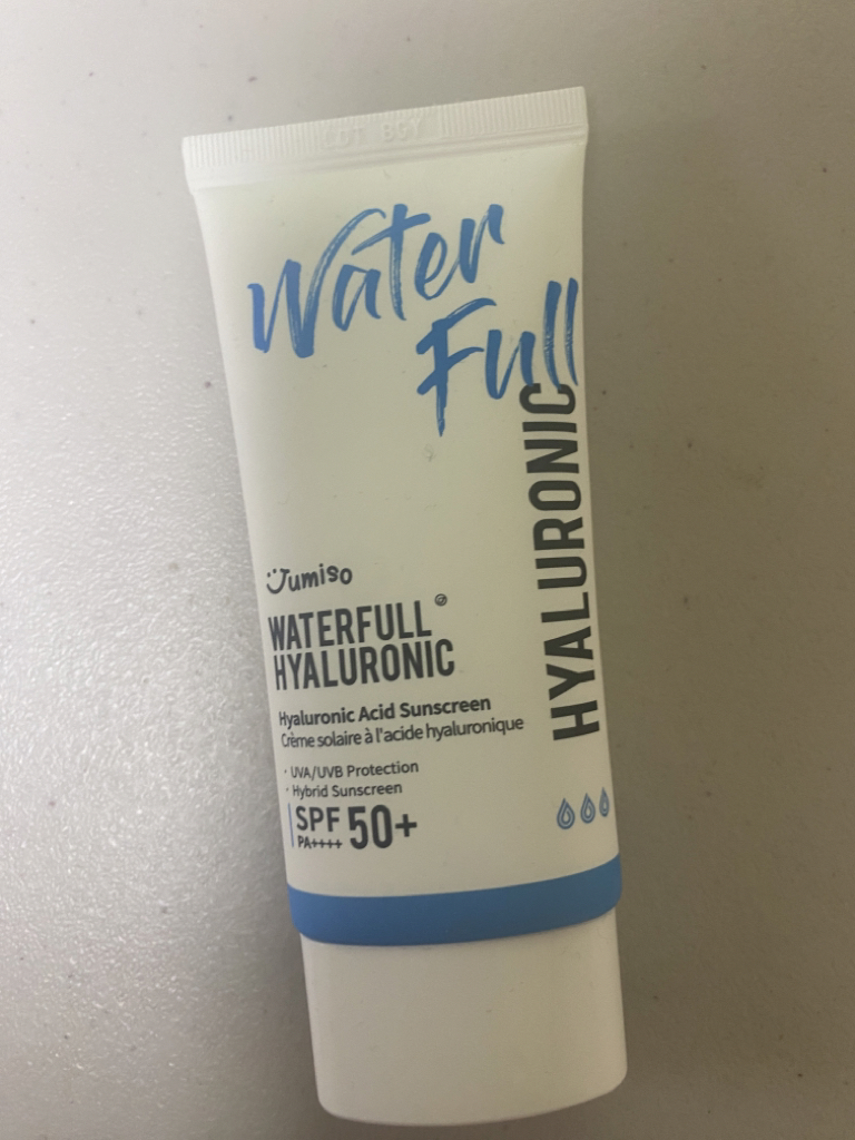 JUMISO WATERFULL HYALURONIC ACID SUNSCREEN [SPF50+/PA++++] review image
