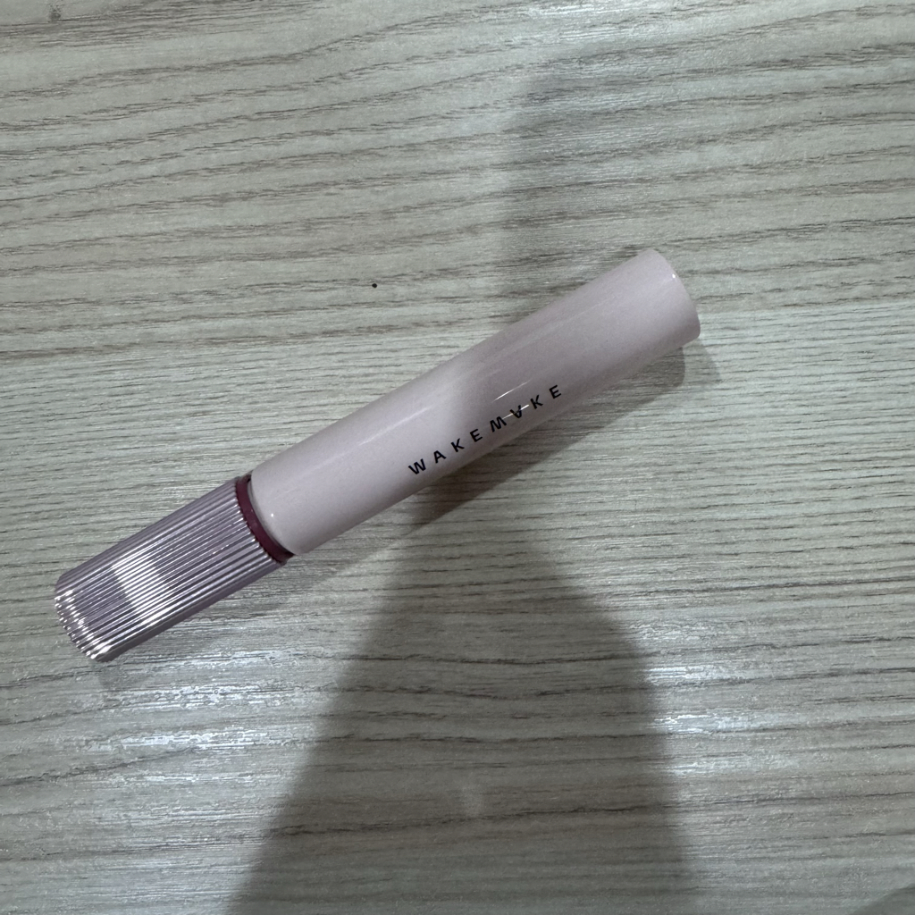 水润修颜染唇膏 [8号秋木莓]的真实用户使用照片