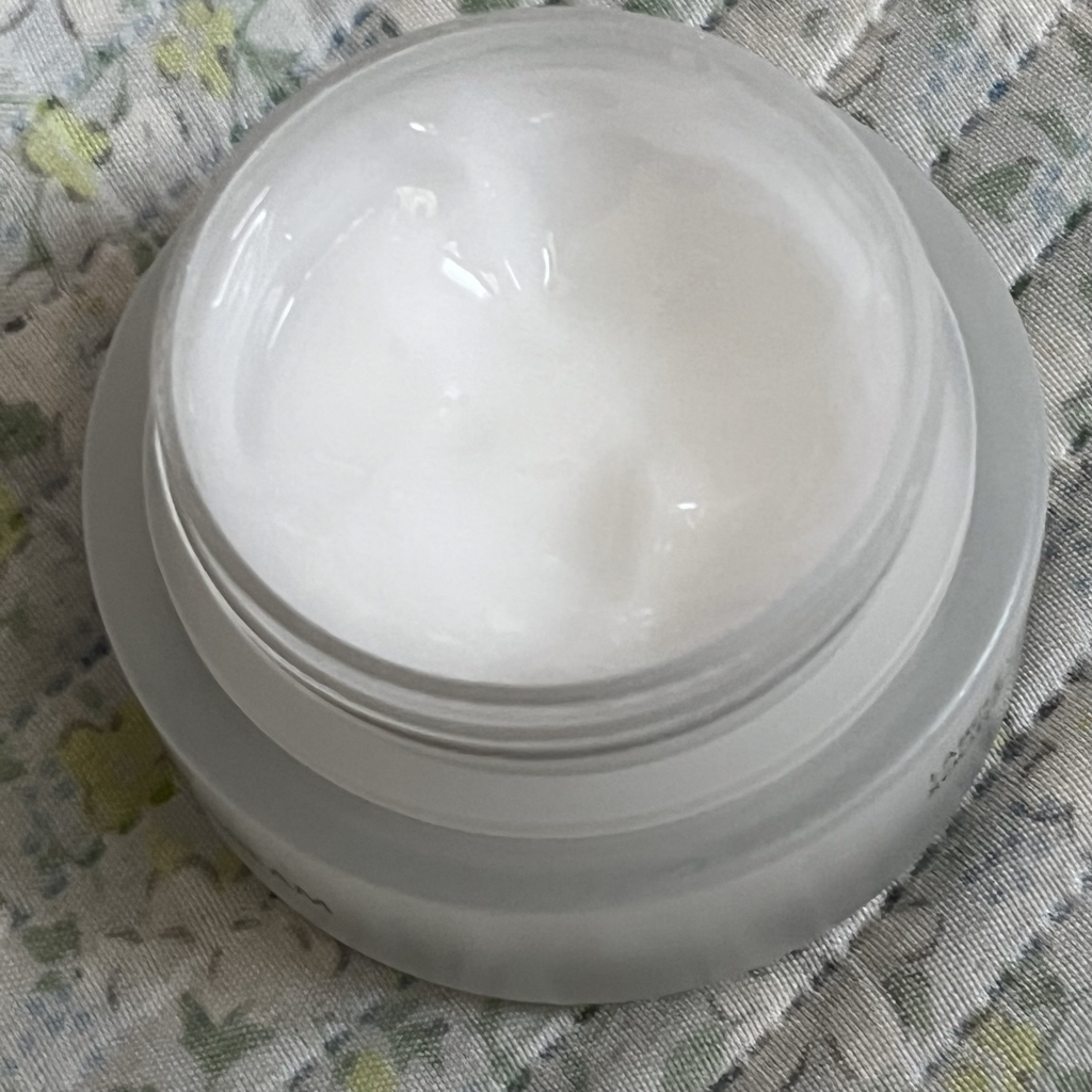 植物性舒缓乳霜的真实用户使用照片