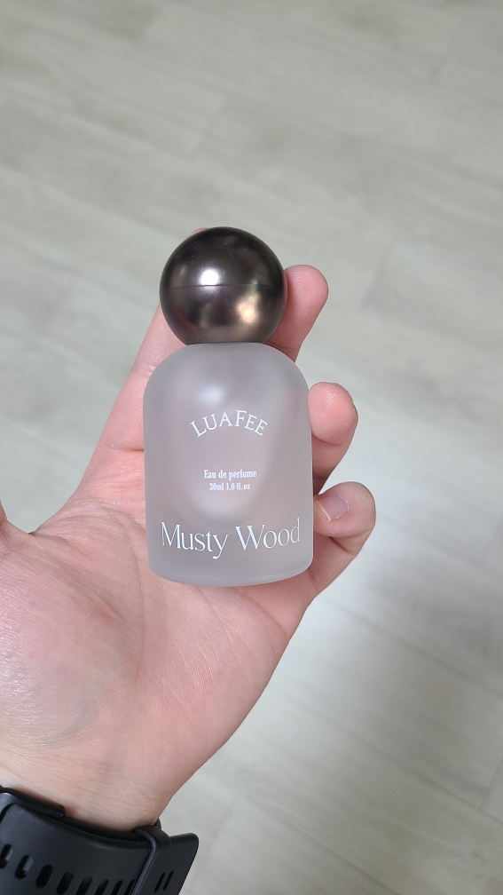 LUAFEE Eau de parfum [Mustywood] review image
