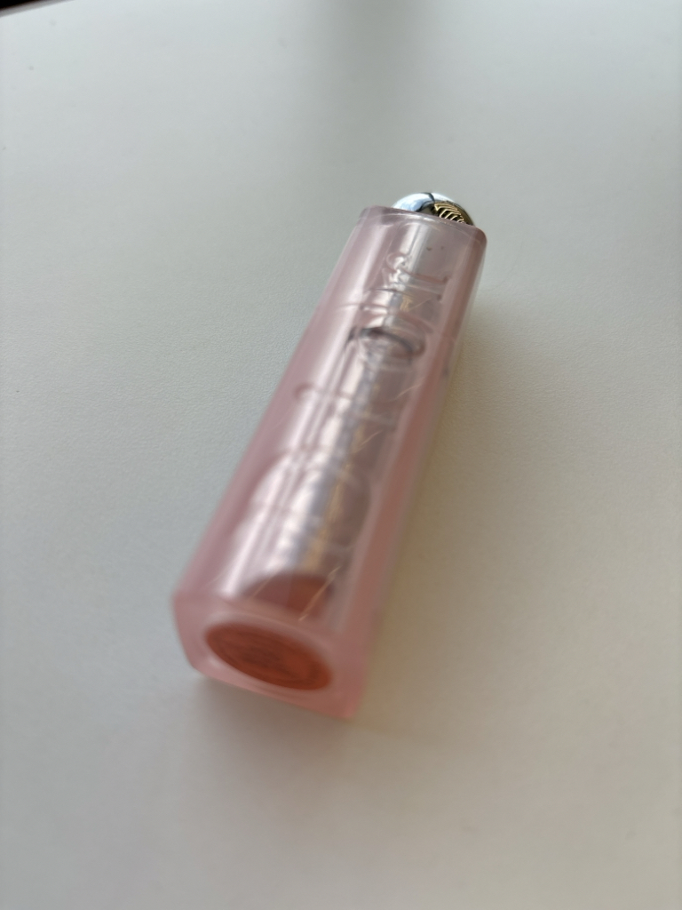 瘾唇光泽 [004 珊瑚]的真实用户使用照片