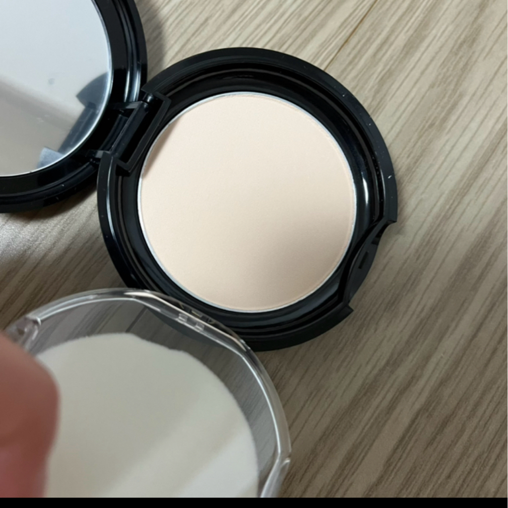 한스킨 (Hanskin) 블레미쉬 커버 블러 팩트 review image