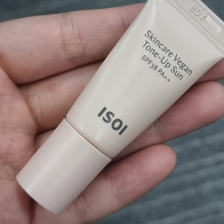 护肤 纯素 美白防晒霜 [SPF38/PA++]的真实用户使用照片