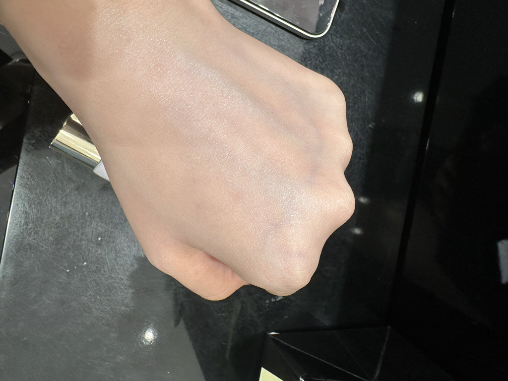 입생로랑뷰티 (YVESSAINTLAURENTBEAUTY) 인스턴트 톤업 UV [SPF50+/PA++++] [라벤더] review image
