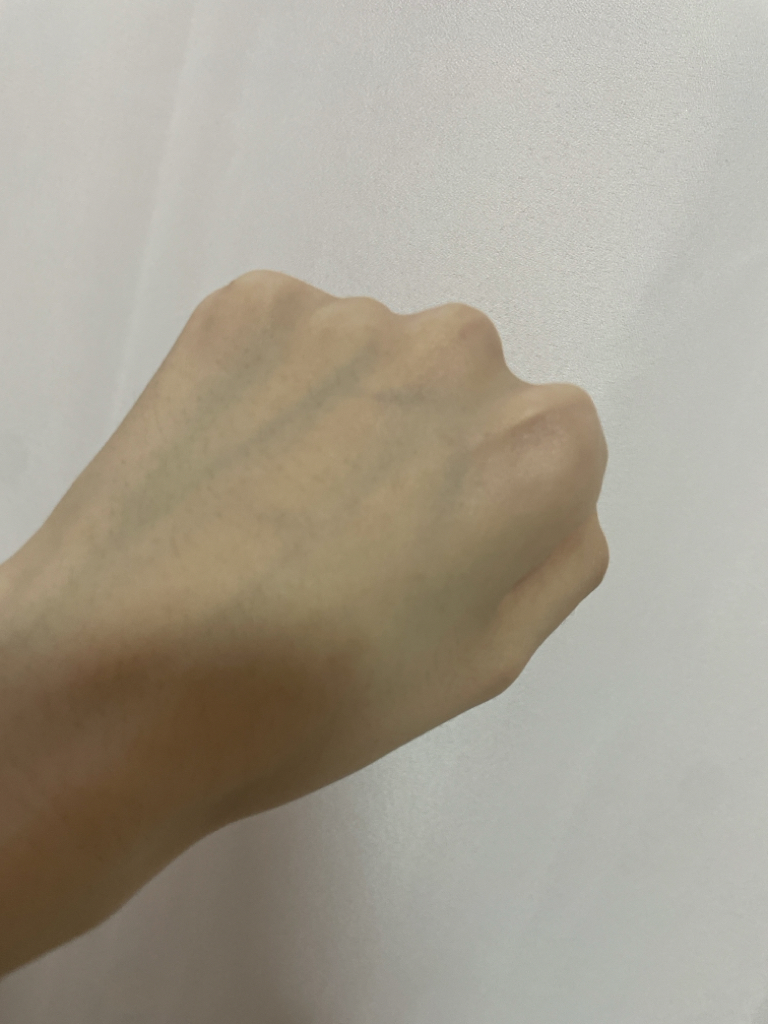 激光修护防晒霜 [SPF50+/PA+++]的真实用户使用照片