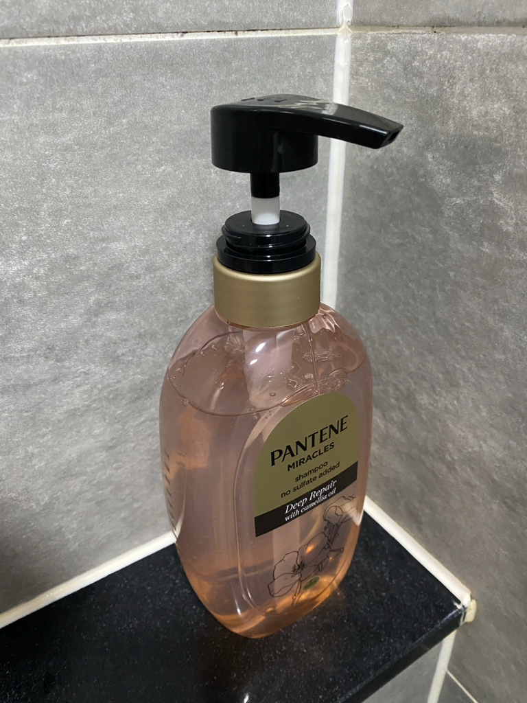 팬틴 (PANTENE) 미라클 딥 리페어 샴푸 review image