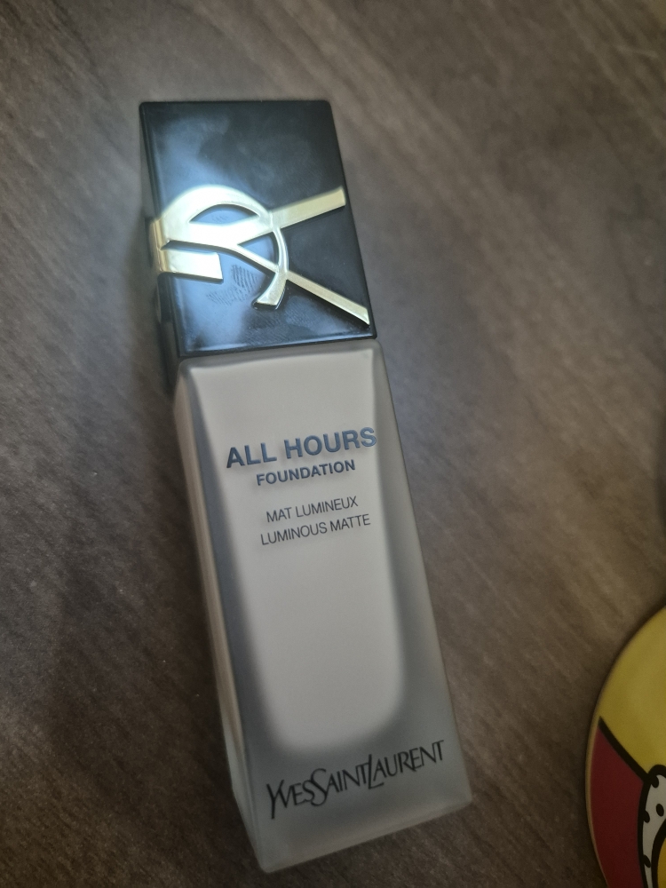 伊夫圣罗兰 全天候粉底液 [SPF39/PA+++] [LC1] common.review image