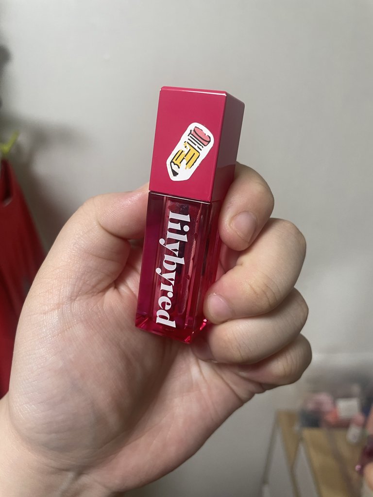 水润唇彩 [05 #粉红柠檬苏打]的真实用户使用照片