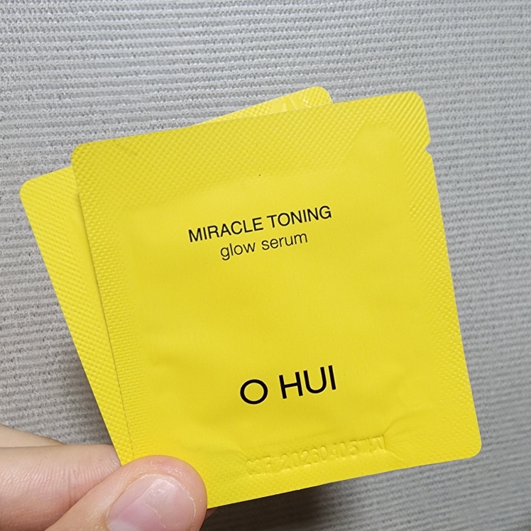 오휘 (OHUI) 미라클토닝 글로우 세럼 review image