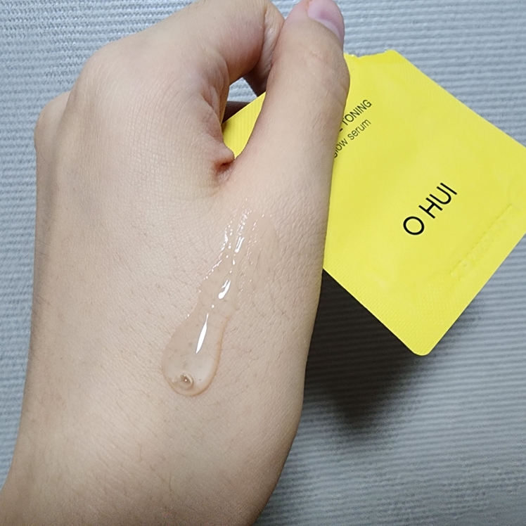 오휘 (OHUI) 미라클토닝 글로우 세럼 review image