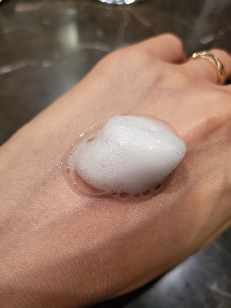 닥터마이스킨 (Dr.MYSKIN) 갈락토 비피다 버블 에센스 review image