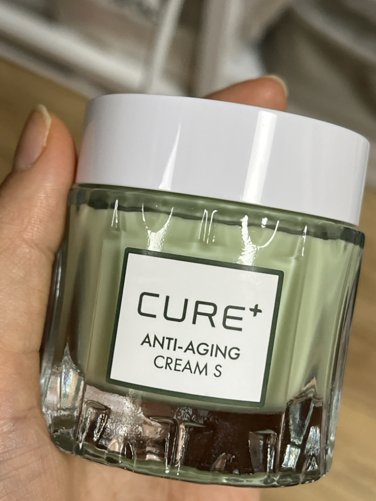 抗衰老面霜的真实用户使用照片