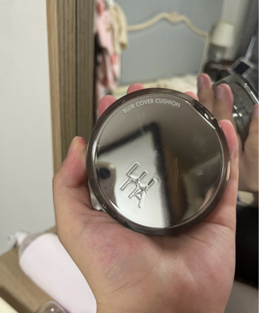 루나 (LUNA) 블러 커버 쿠션 [SPF40/PA++] [1호 바닐라] review image