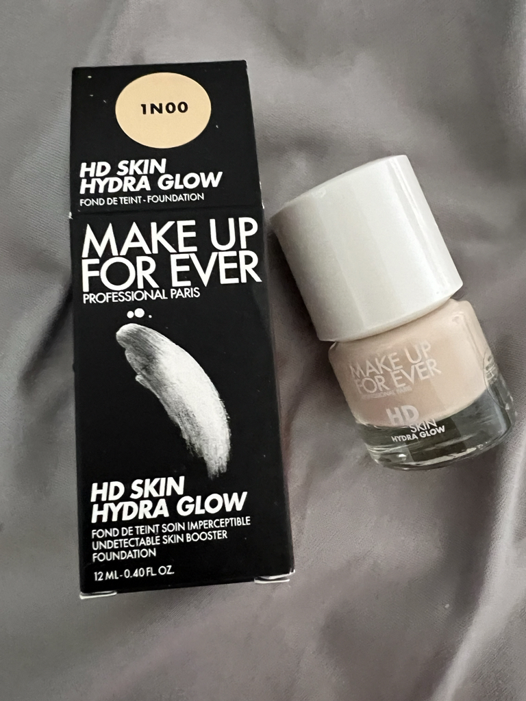 메이크업포에버 (MAKEUPFOREVER) HD 스킨 글로우 파운데이션 [1N00] review image