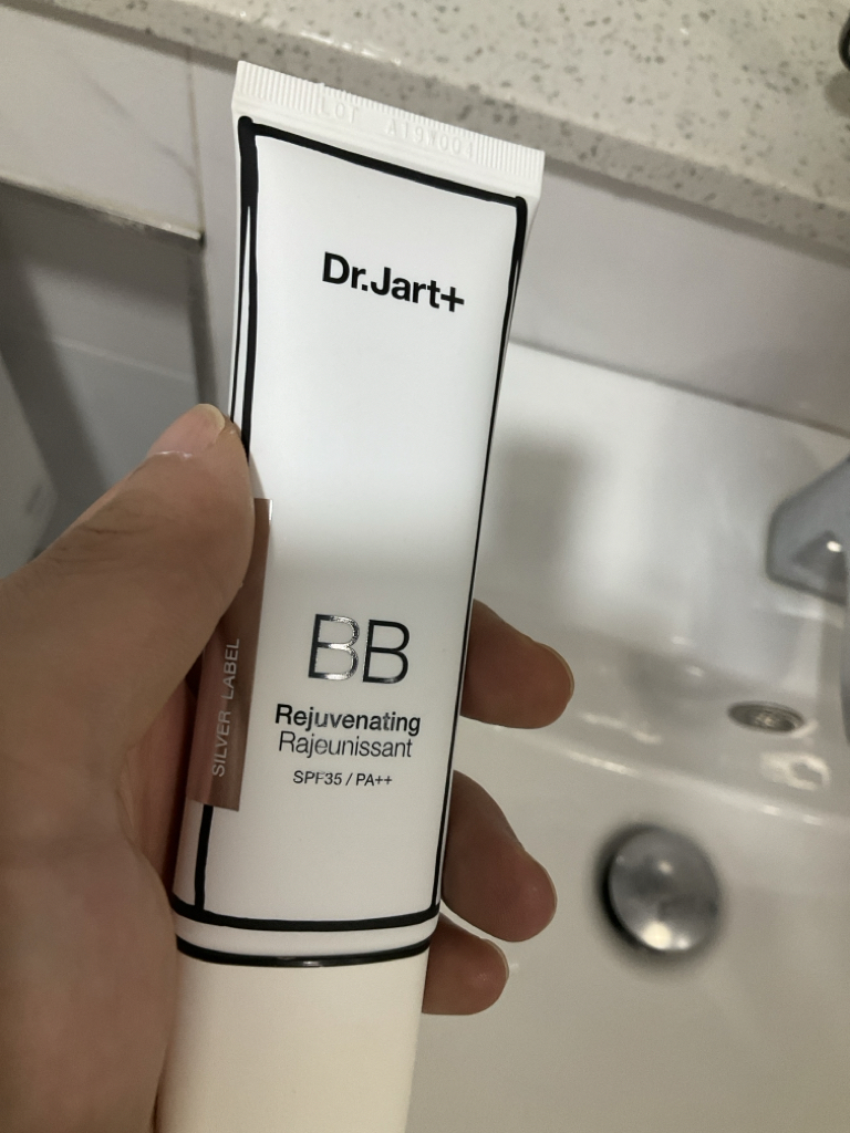 닥터자르트 (Dr.Jart+) 더메이크업™ 리쥬비네이팅 뷰티밤 [SPF35/PA++] [02 미디엄] review image