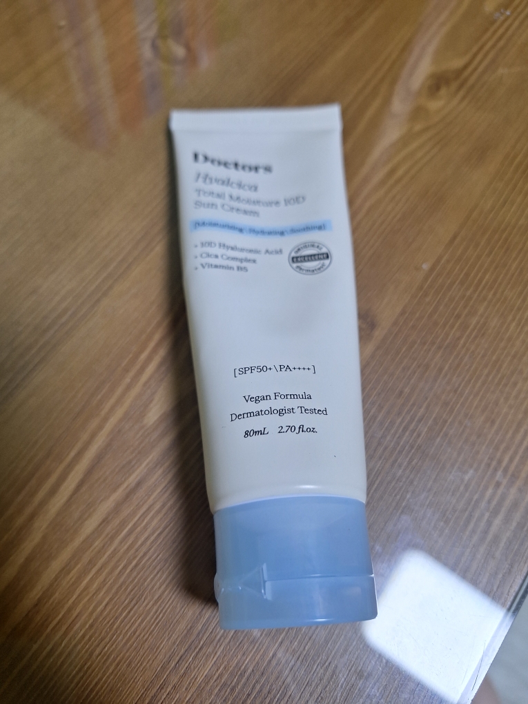 海尔希卡全效保湿10D防晒霜[SPF50+/PA++++]的真实用户使用照片
