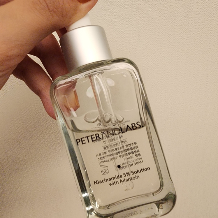 烟酰胺山茱萸斑点精华的真实用户使用照片
