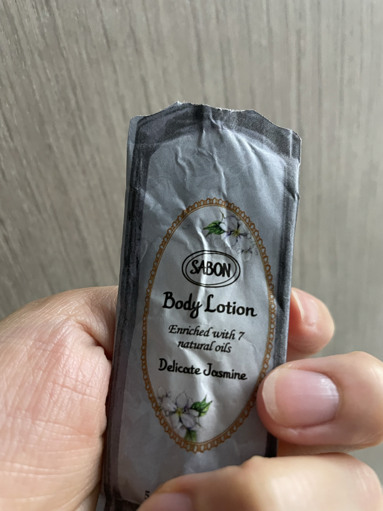 사봉 (SABON) 실키 바디 밀크 [델리케이트자스민] review image