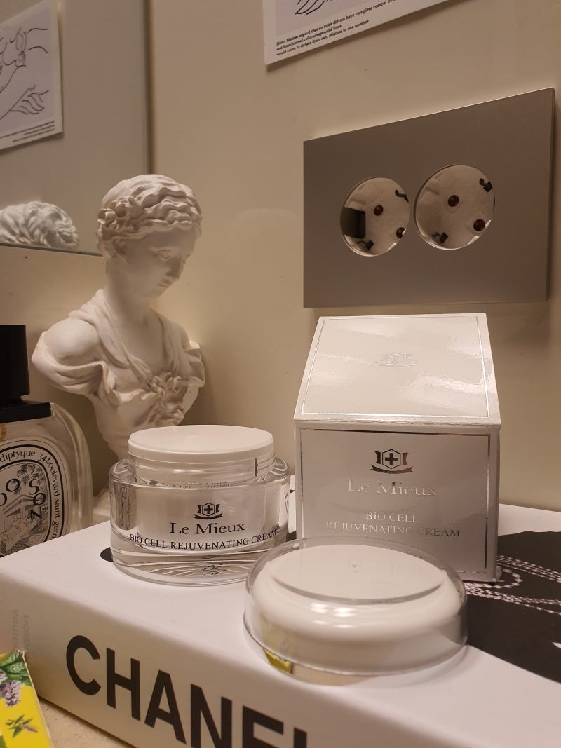 product review image