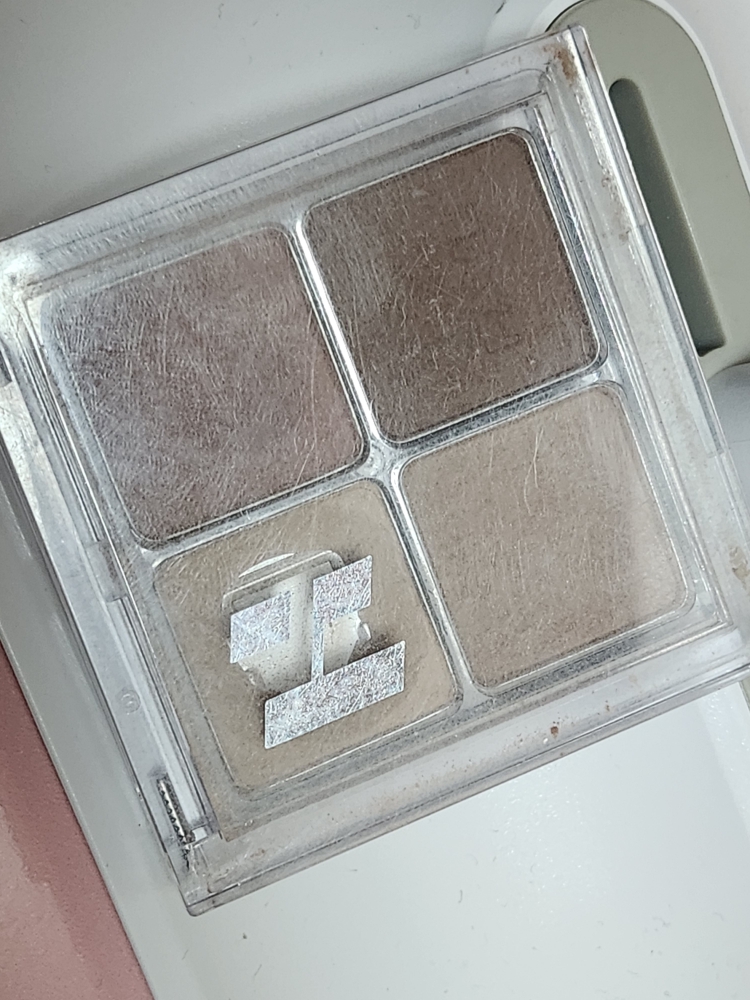 홀리카홀리카 (HOLIKAHOLIKA) 마이페이브 섀도우 팔레트 [04 트러플] review image