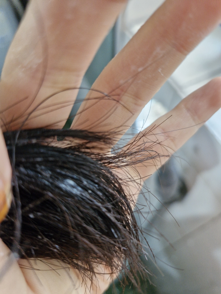 Real user review photo of protein booster hair treatment [green breeze]