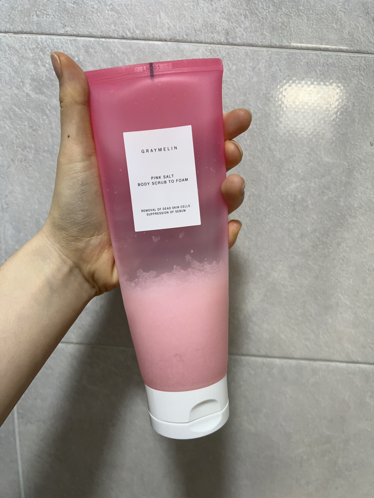 粉红盐身体磨砂泡沫的真实用户使用照片
