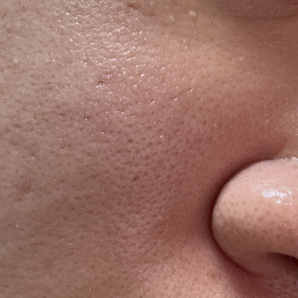 메이크업포에버 (MAKEUPFOREVER) HD 스킨 쿠션 [SPF50+/PA++++] [1Y00] review image