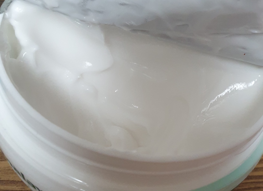 滋养保湿霜的真实用户使用照片