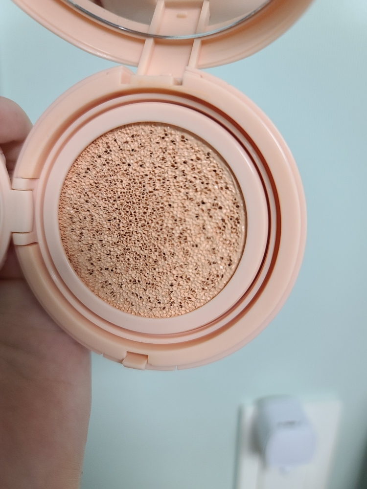 식물나라 (SHINGMULNARA) 산소수생기톤업선쿠션 [SPF50+/PA++++] [02 생기피치] review image