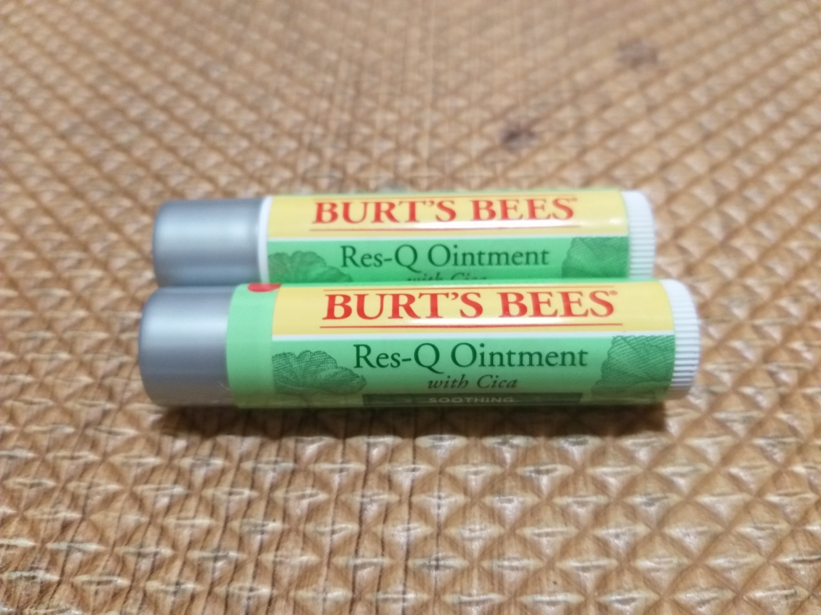 버츠비 (BURT'SBEES) 레스큐오인트먼트 시카 스틱 review image
