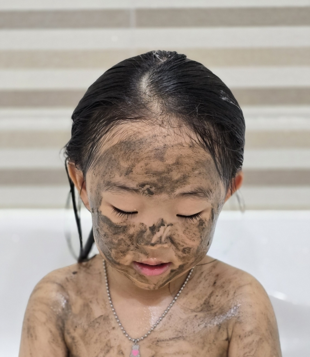 머디 (muddy.) 페스토 페이스 앤 바디 클렌저 [B] review image