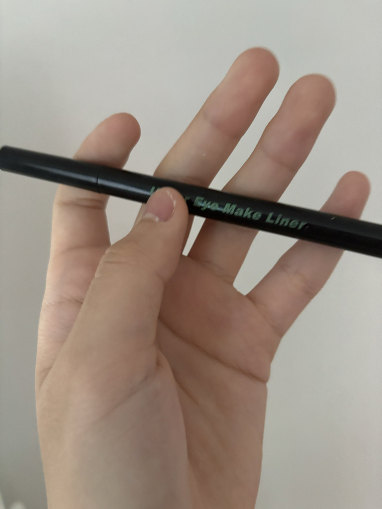 魅惑眼线的真实用户使用照片