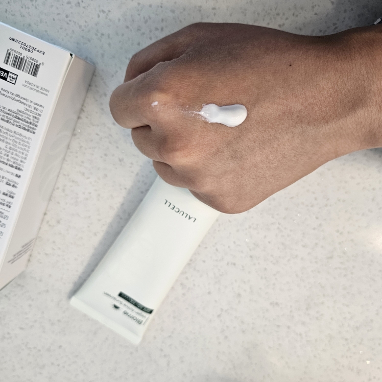 라루셀 (LALUCELL) 바이옴 비건 액티브 선스크린 [SPF50+/PA++++] review image