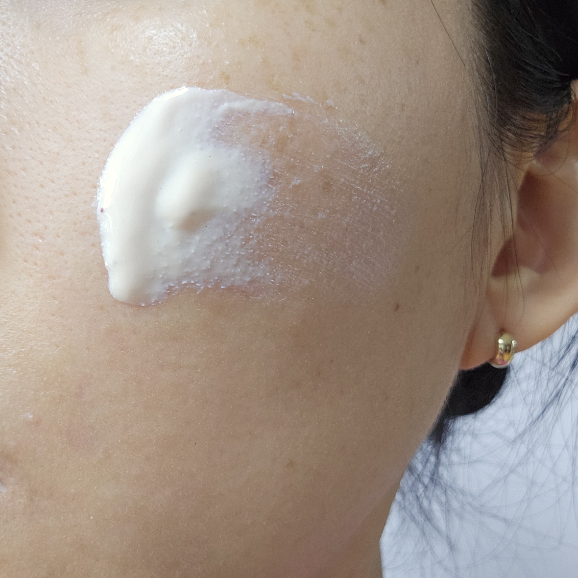 닥터멜락신 (Dr.Melaxin) 아스타잔틴 기미 미백 캡슐 선크림 [SPF50+/PA+++] review image