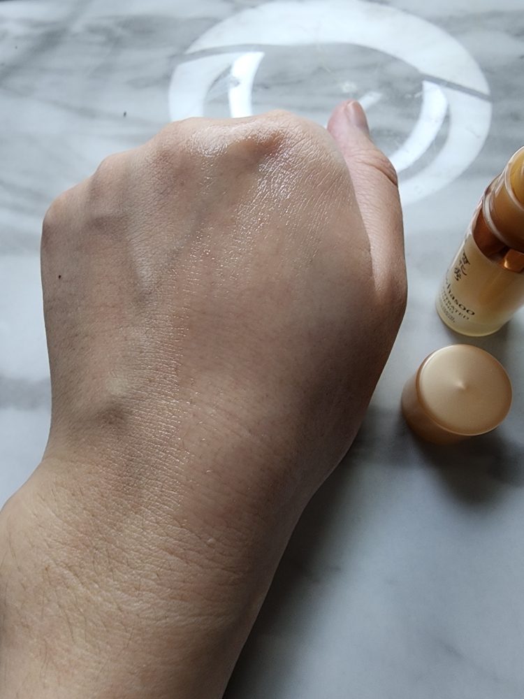 설화수 (Sulwhasoo) 자음생 에센스 review image