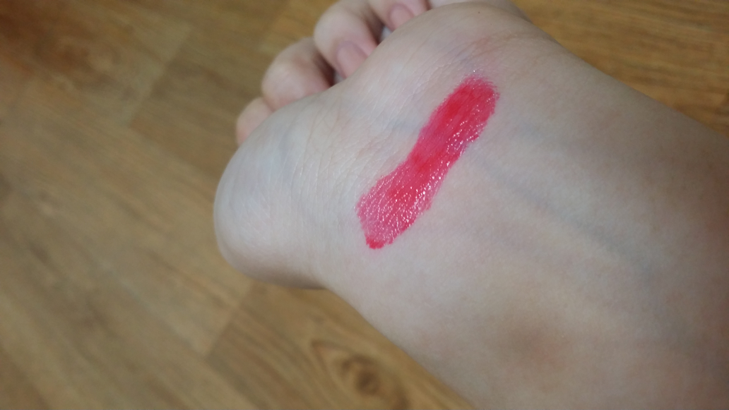 Real user review photo of Water Sliding Tint [No. 6 Wild Strawberry]