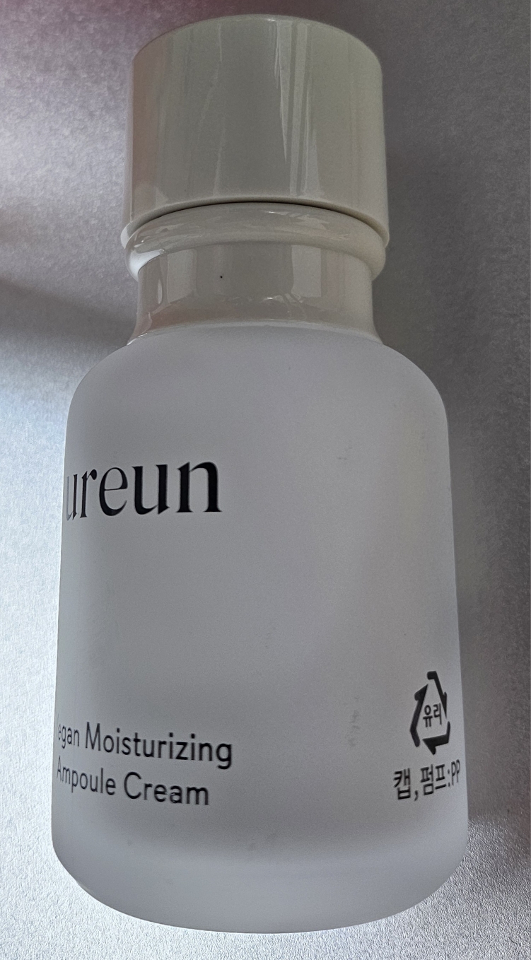植物性保湿安瓿霜的真实用户使用照片